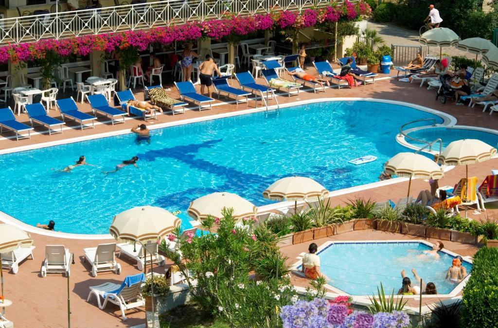 Hotel Garden Sea Wellness & Spa 4 Stelle Superior Καόρλε Εξωτερικό φωτογραφία